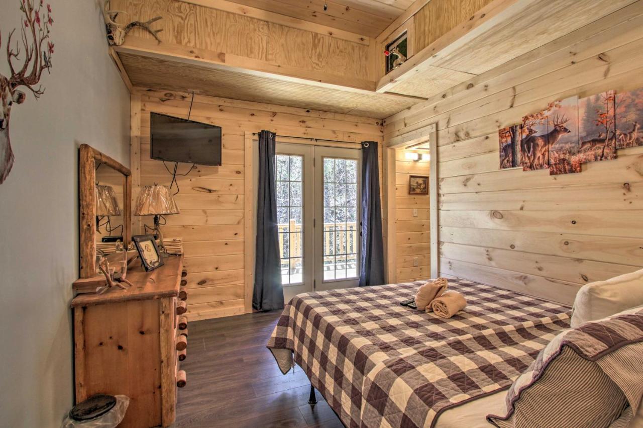 The Phoenix Cabin With Hot Tub In Gatlinburg! Exterior foto